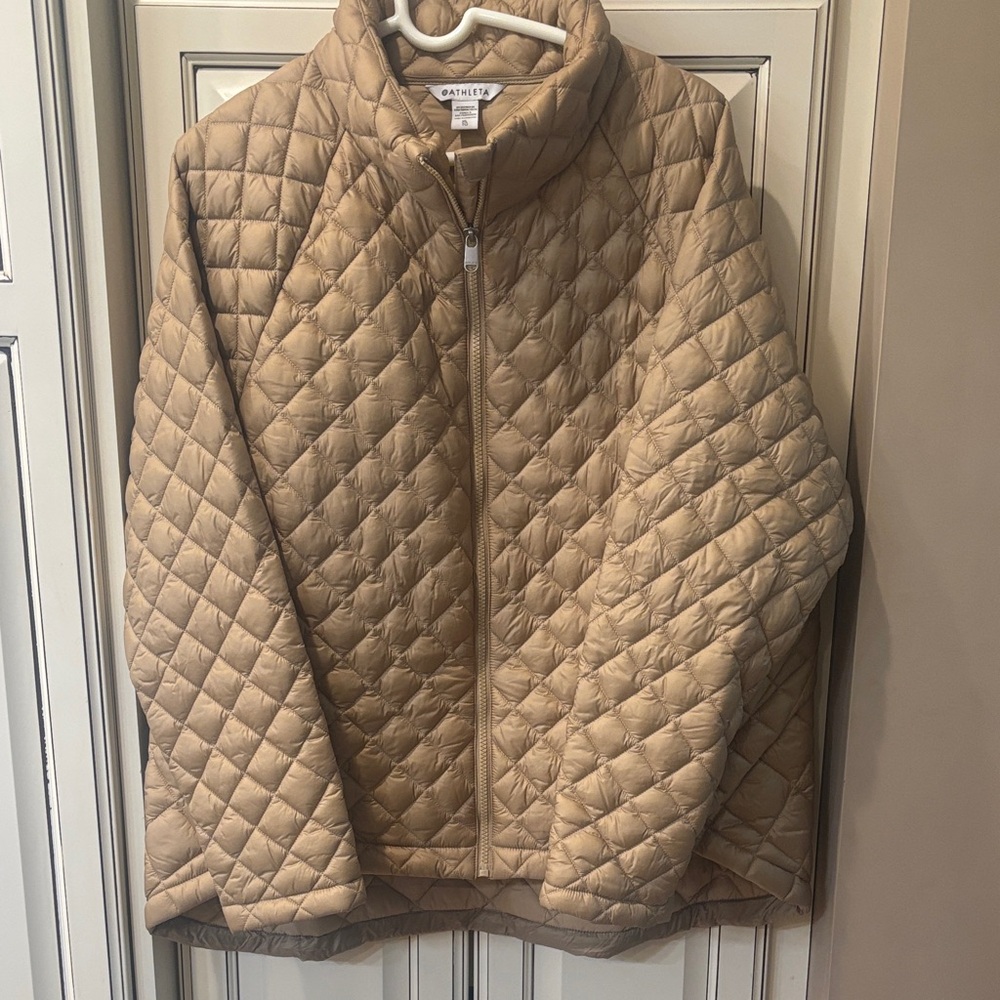 Athleta Beige Quilted Jacket